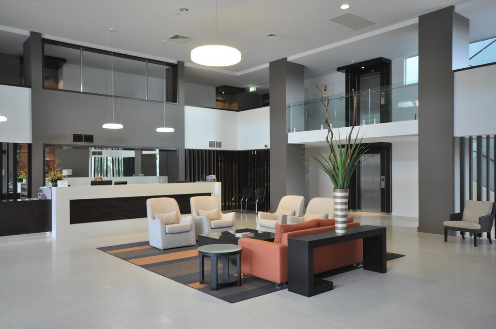 Chancellor Lakeside Apartments Gold Coast Zewnętrze zdjęcie