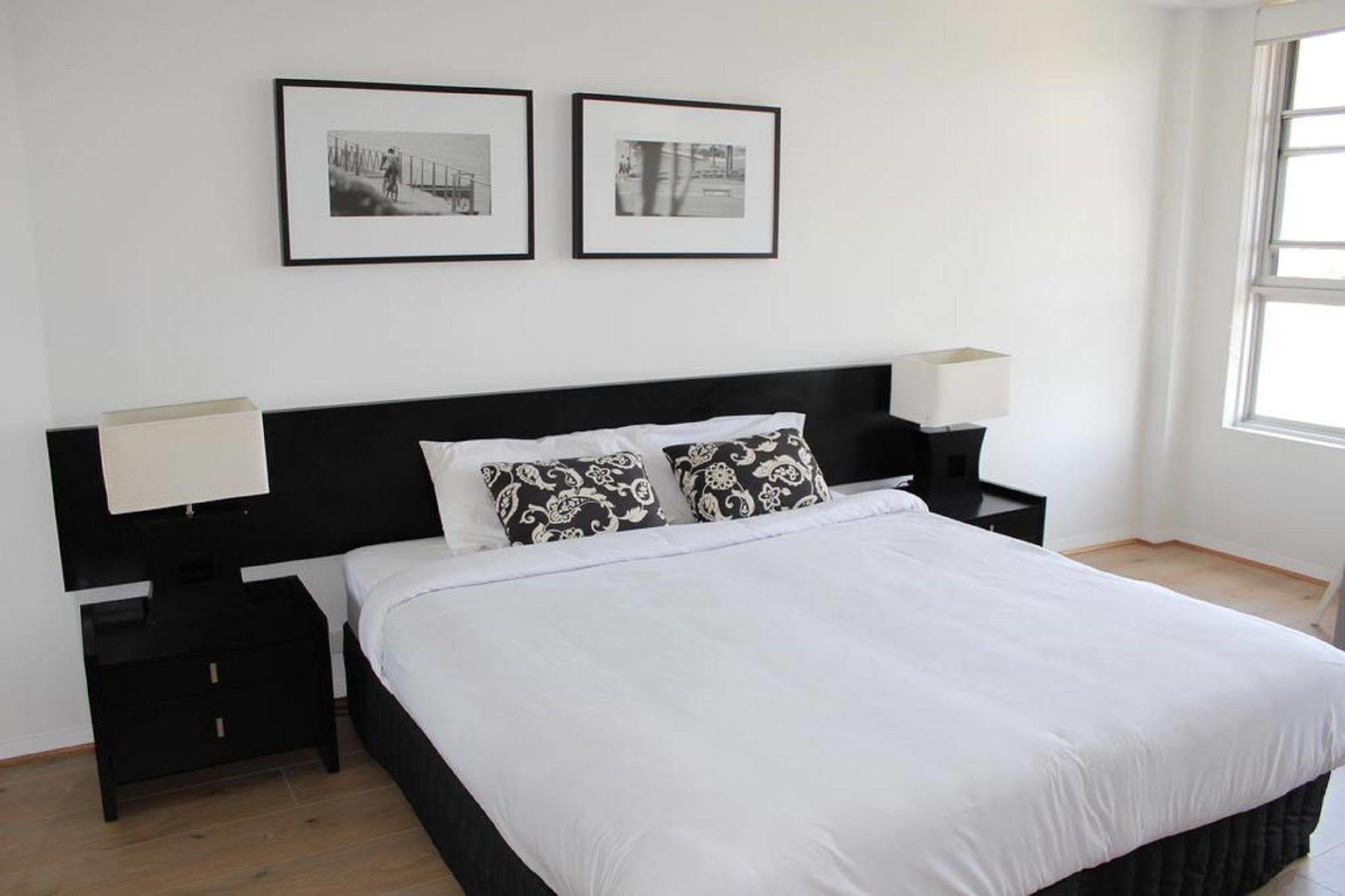 Chancellor Lakeside Apartments Gold Coast Zewnętrze zdjęcie