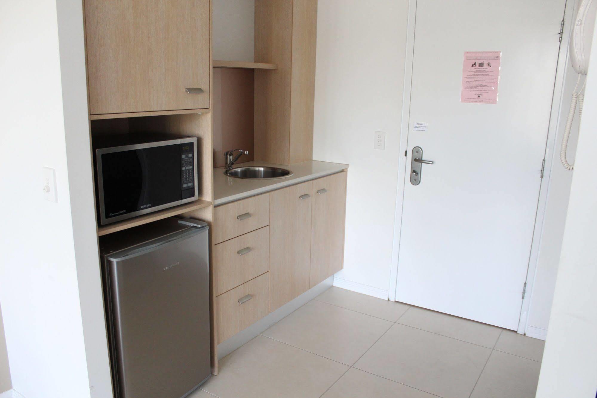Chancellor Lakeside Apartments Gold Coast Zewnętrze zdjęcie